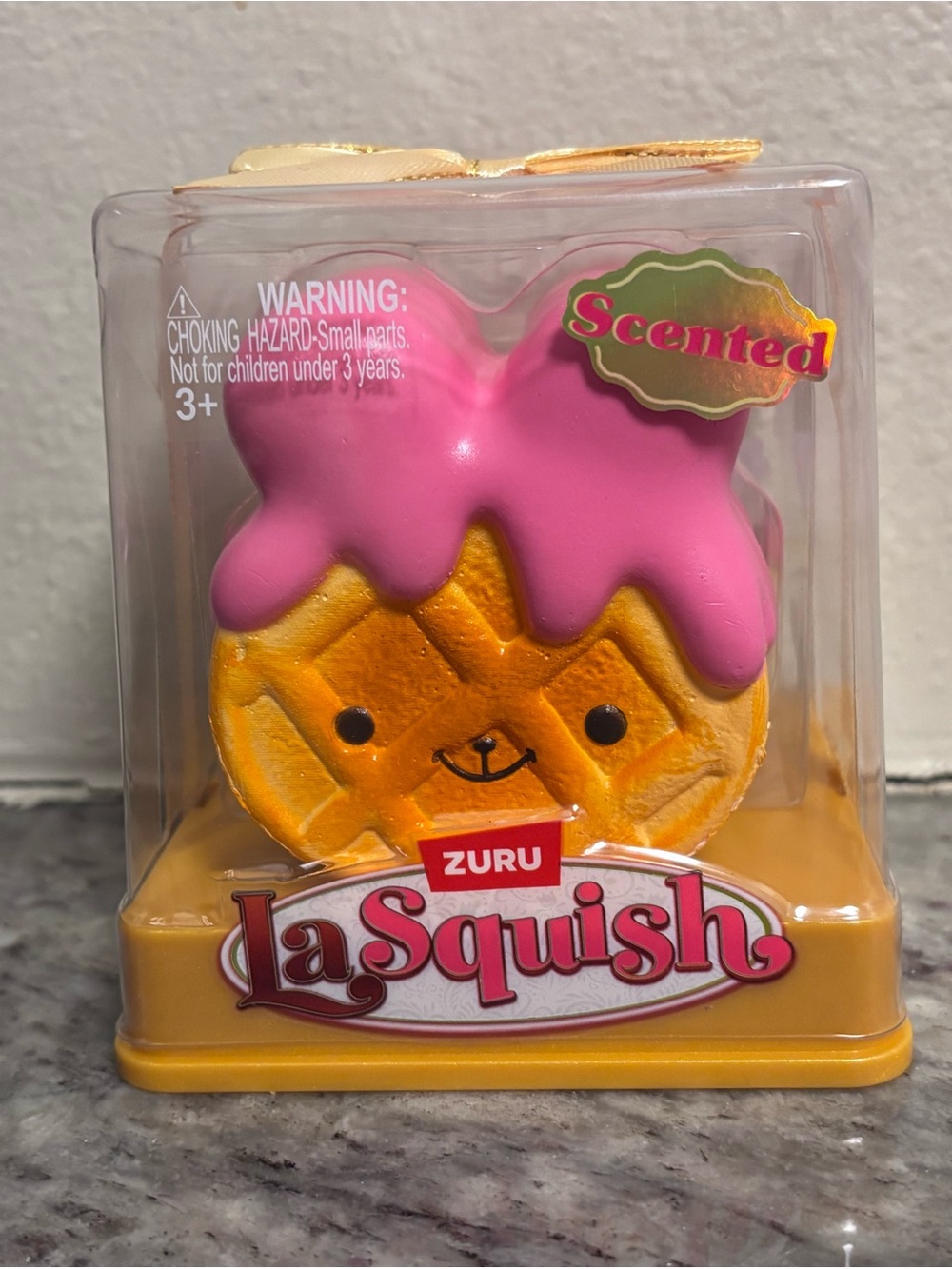 Zuru LaSquish Scented Pink-Topped Waffle Squishy Toy